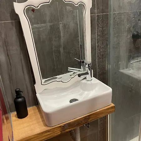 #4 Ramalde Charming House Kwatera prywatna Porto